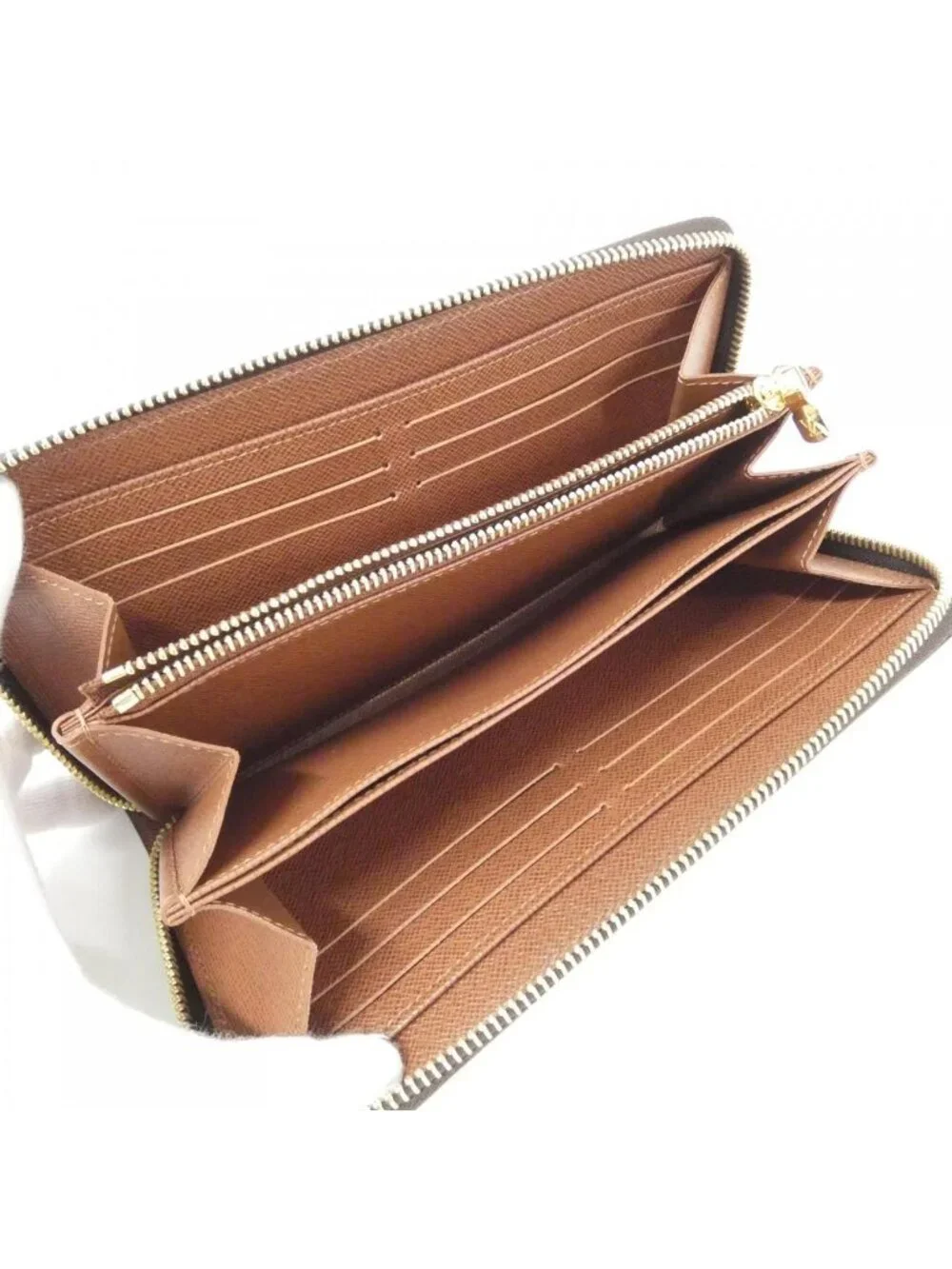 Louis Vuitton Monogram Zippy Wallet